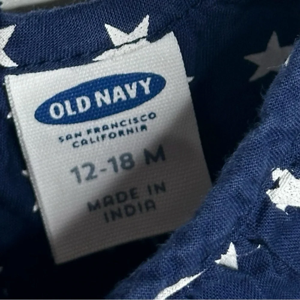 Old Navy‎ Star Top
